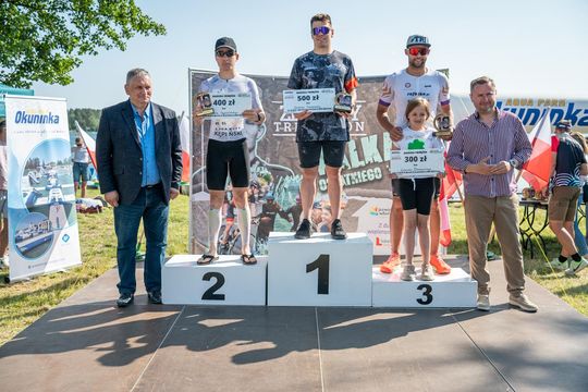 10. edycja Żelaznego Triathlonu. Zmęczenie, pot i szczęście z pokonanego wyzwania  [ZDJĘCIA]