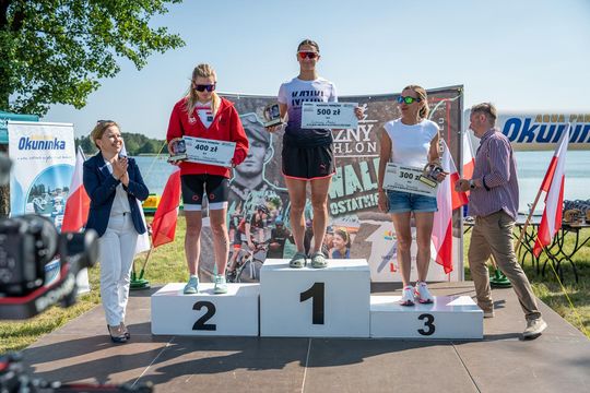 10. edycja Żelaznego Triathlonu. Zmęczenie, pot i szczęście z pokonanego wyzwania  [ZDJĘCIA]