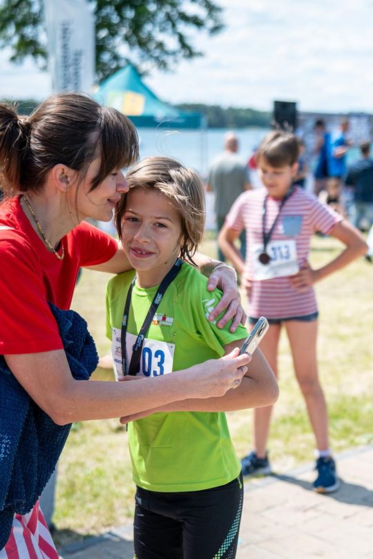 10. edycja Żelaznego Triathlonu. Zmęczenie, pot i szczęście z pokonanego wyzwania  [ZDJĘCIA]