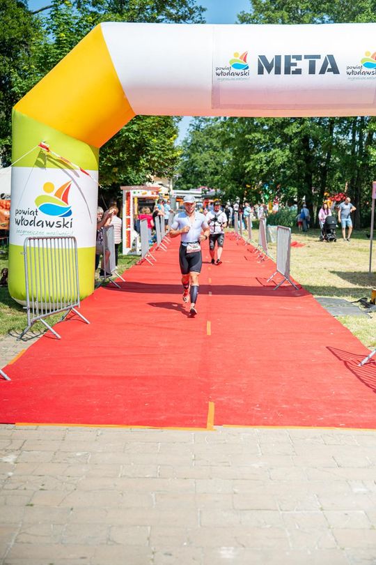 10. edycja Żelaznego Triathlonu. Zmęczenie, pot i szczęście z pokonanego wyzwania  [ZDJĘCIA]