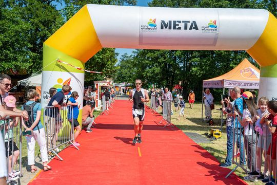 10. edycja Żelaznego Triathlonu. Zmęczenie, pot i szczęście z pokonanego wyzwania  [ZDJĘCIA]
