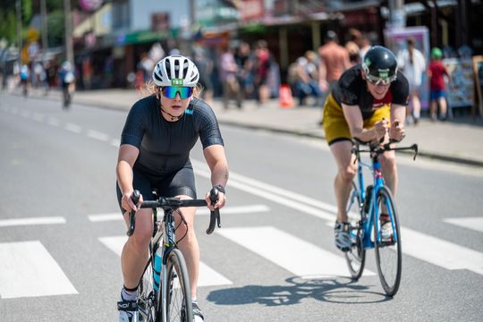 10. edycja Żelaznego Triathlonu. Zmęczenie, pot i szczęście z pokonanego wyzwania  [ZDJĘCIA]