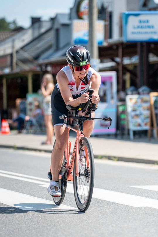 10. edycja Żelaznego Triathlonu. Zmęczenie, pot i szczęście z pokonanego wyzwania  [ZDJĘCIA]