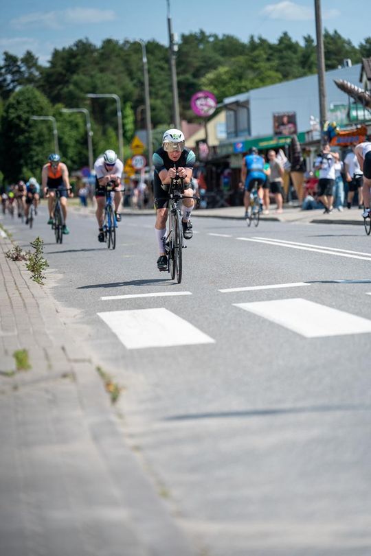 10. edycja Żelaznego Triathlonu. Zmęczenie, pot i szczęście z pokonanego wyzwania  [ZDJĘCIA]