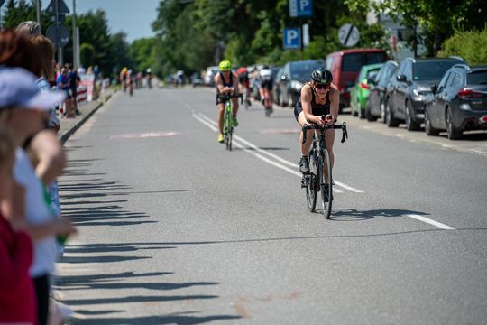 10. edycja Żelaznego Triathlonu. Zmęczenie, pot i szczęście z pokonanego wyzwania  [ZDJĘCIA]
