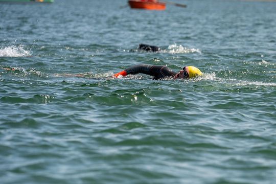 10. edycja Żelaznego Triathlonu. Zmęczenie, pot i szczęście z pokonanego wyzwania  [ZDJĘCIA]