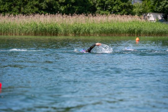 10. edycja Żelaznego Triathlonu. Zmęczenie, pot i szczęście z pokonanego wyzwania  [ZDJĘCIA]