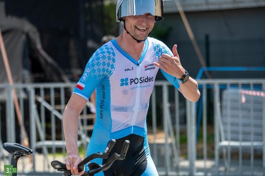 10. edycja Żelaznego Triathlonu. Zmęczenie, pot i szczęście z pokonanego wyzwania  [ZDJĘCIA]