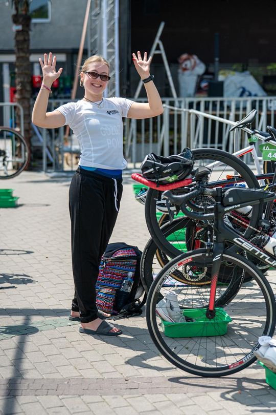 10. edycja Żelaznego Triathlonu. Zmęczenie, pot i szczęście z pokonanego wyzwania  [ZDJĘCIA]