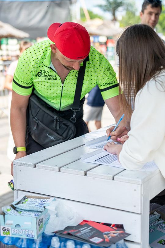 10. edycja Żelaznego Triathlonu. Zmęczenie, pot i szczęście z pokonanego wyzwania  [ZDJĘCIA]