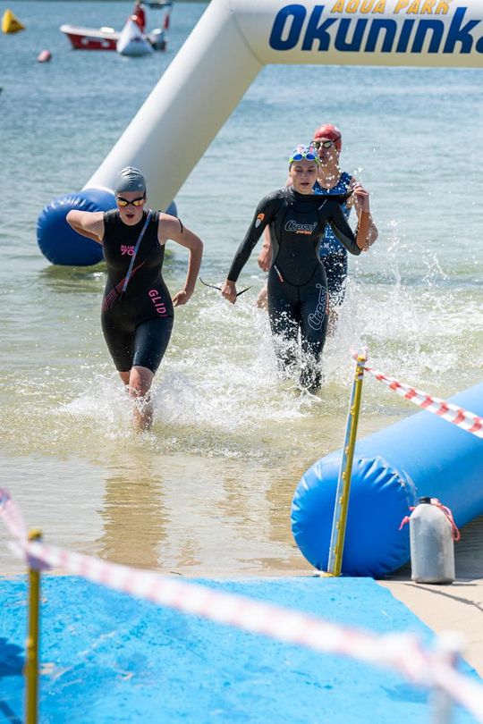 10. edycja Żelaznego Triathlonu. Zmęczenie, pot i szczęście z pokonanego wyzwania  [ZDJĘCIA]