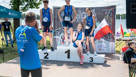 10. edycja Żelaznego Triathlonu. Zmęczenie, pot i szczęście z pokonanego wyzwania  [ZDJĘCIA]