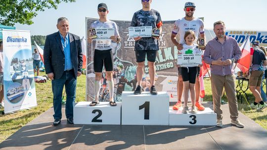 10. edycja Żelaznego Triathlonu. Zmęczenie, pot i szczęście z pokonanego wyzwania  [ZDJĘCIA]