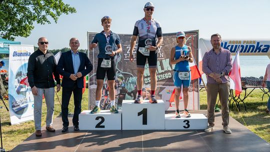 10. edycja Żelaznego Triathlonu. Zmęczenie, pot i szczęście z pokonanego wyzwania  [ZDJĘCIA]