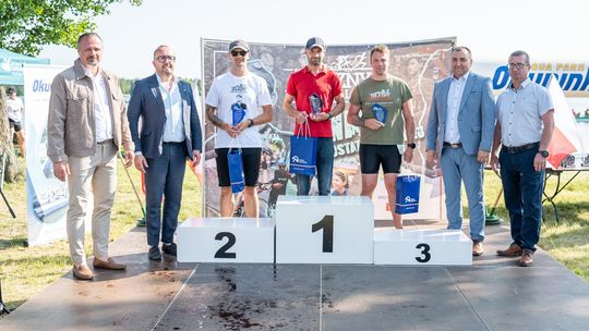 10. edycja Żelaznego Triathlonu. Zmęczenie, pot i szczęście z pokonanego wyzwania  [ZDJĘCIA]