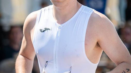 10. edycja Żelaznego Triathlonu. Zmęczenie, pot i szczęście z pokonanego wyzwania  [ZDJĘCIA]