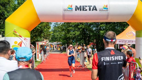 10. edycja Żelaznego Triathlonu. Zmęczenie, pot i szczęście z pokonanego wyzwania  [ZDJĘCIA]