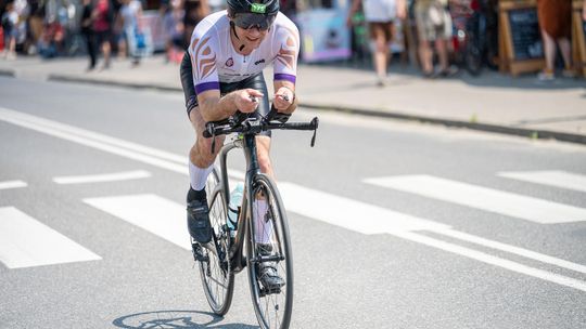10. edycja Żelaznego Triathlonu. Zmęczenie, pot i szczęście z pokonanego wyzwania  [ZDJĘCIA]