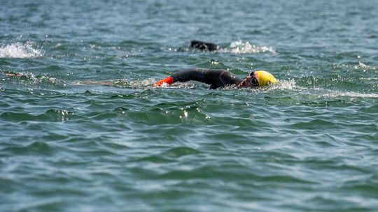 10. edycja Żelaznego Triathlonu. Zmęczenie, pot i szczęście z pokonanego wyzwania  [ZDJĘCIA]