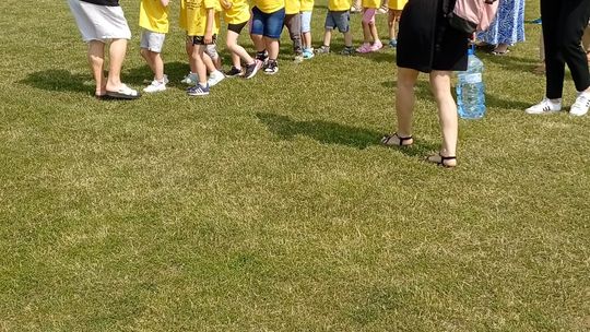 Chełm. Przedszkoliada - radosny dzień przedszkolaków przy hali Miejskiego Ośrodka Sportu i Rekreacji [GALERIA]