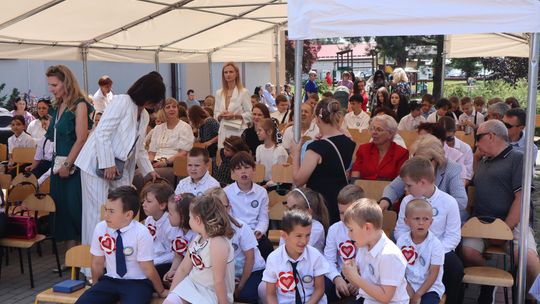Obchody 100-lecia Szkoły Podstawowej w Woli Uhruskiej [GALERIA ZDJĘĆ]