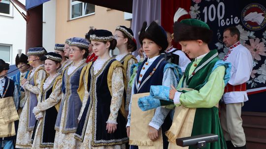 Obchody 100-lecia Szkoły Podstawowej w Woli Uhruskiej [GALERIA ZDJĘĆ]