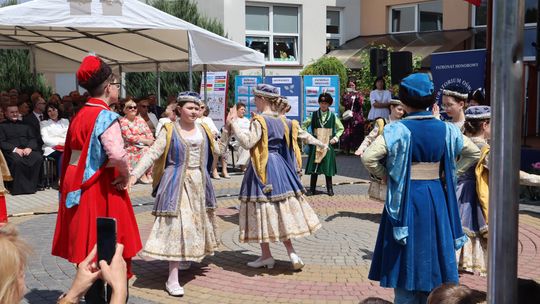 Obchody 100-lecia Szkoły Podstawowej w Woli Uhruskiej [GALERIA ZDJĘĆ]