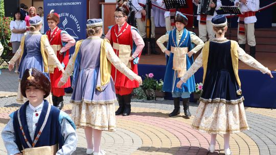 Obchody 100-lecia Szkoły Podstawowej w Woli Uhruskiej [GALERIA ZDJĘĆ]