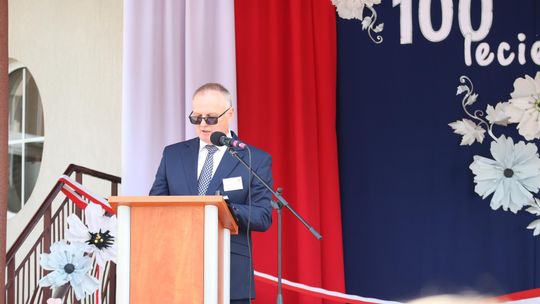 Obchody 100-lecia Szkoły Podstawowej w Woli Uhruskiej [GALERIA ZDJĘĆ]