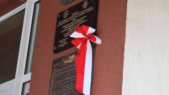 Obchody 100-lecia Szkoły Podstawowej w Woli Uhruskiej [GALERIA ZDJĘĆ]