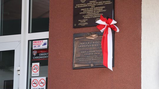 Obchody 100-lecia Szkoły Podstawowej w Woli Uhruskiej [GALERIA ZDJĘĆ]