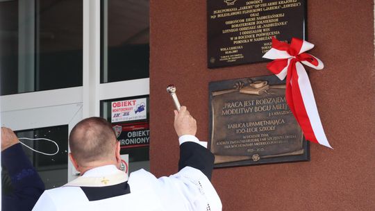 Obchody 100-lecia Szkoły Podstawowej w Woli Uhruskiej [GALERIA ZDJĘĆ]