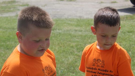 Chełm. Przedszkoliada - radosny dzień przedszkolaków przy hali Miejskiego Ośrodka Sportu i Rekreacji [GALERIA]