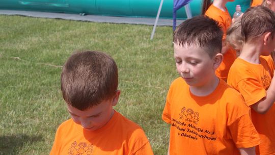 Chełm. Przedszkoliada - radosny dzień przedszkolaków przy hali Miejskiego Ośrodka Sportu i Rekreacji [GALERIA]