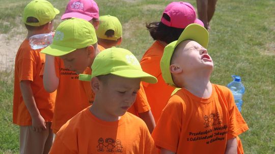 Chełm. Przedszkoliada - radosny dzień przedszkolaków przy hali Miejskiego Ośrodka Sportu i Rekreacji [GALERIA]