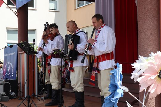 Obchody 100-lecia Szkoły Podstawowej w Woli Uhruskiej [GALERIA ZDJĘĆ]