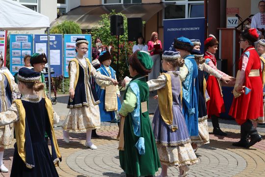 Obchody 100-lecia Szkoły Podstawowej w Woli Uhruskiej [GALERIA ZDJĘĆ]