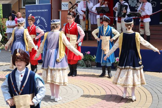 Obchody 100-lecia Szkoły Podstawowej w Woli Uhruskiej [GALERIA ZDJĘĆ]