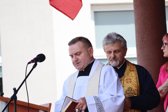 Obchody 100-lecia Szkoły Podstawowej w Woli Uhruskiej [GALERIA ZDJĘĆ]