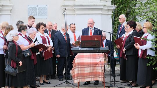 Chełm. Boże Ciało 2025 - uroczysta msza św. w kościele pw. Rozesłania Świętych Apostołów [GALERIA ZDJĘĆ]