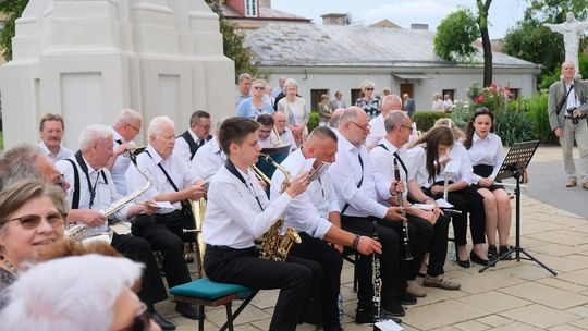 Chełm. Boże Ciało 2025 - uroczysta msza św. w kościele pw. Rozesłania Świętych Apostołów [GALERIA ZDJĘĆ]