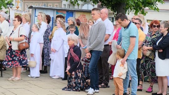 Chełm. Boże Ciało 2025 - uroczysta msza św. w kościele pw. Rozesłania Świętych Apostołów [GALERIA ZDJĘĆ]