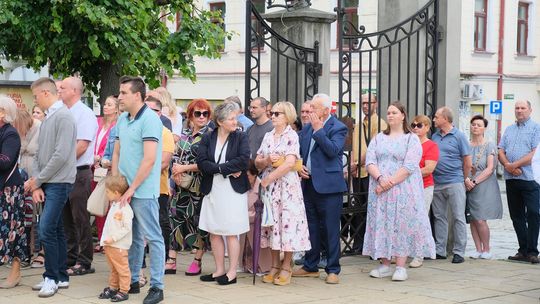 Chełm. Boże Ciało 2025 - uroczysta msza św. w kościele pw. Rozesłania Świętych Apostołów [GALERIA ZDJĘĆ]