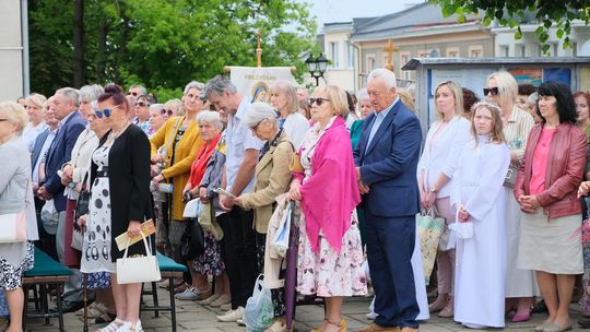 Chełm. Boże Ciało 2025 - uroczysta msza św. w kościele pw. Rozesłania Świętych Apostołów [GALERIA ZDJĘĆ]
