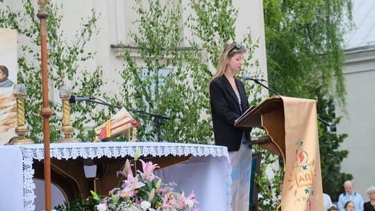 Chełm. Boże Ciało 2025 - uroczysta msza św. w kościele pw. Rozesłania Świętych Apostołów [GALERIA ZDJĘĆ]