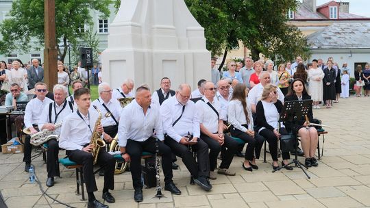 Chełm. Boże Ciało 2025 - uroczysta msza św. w kościele pw. Rozesłania Świętych Apostołów [GALERIA ZDJĘĆ]