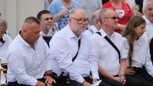 Chełm. Boże Ciało 2025 - uroczysta msza św. w kościele pw. Rozesłania Świętych Apostołów [GALERIA ZDJĘĆ]