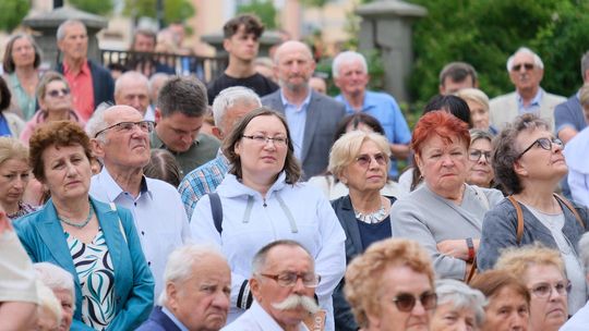 Chełm. Boże Ciało 2025 - uroczysta msza św. w kościele pw. Rozesłania Świętych Apostołów [GALERIA ZDJĘĆ]