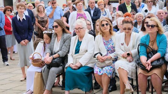 Chełm. Boże Ciało 2025 - uroczysta msza św. w kościele pw. Rozesłania Świętych Apostołów [GALERIA ZDJĘĆ]