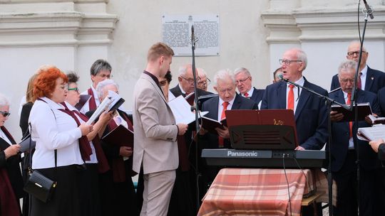 Chełm. Boże Ciało 2025 - uroczysta msza św. w kościele pw. Rozesłania Świętych Apostołów [GALERIA ZDJĘĆ]